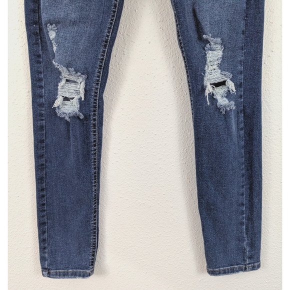 New Forever 21 sz 27 High Rise Skinny Jeans stretchy distressed blue denim 0310 - Picture 3 of 8